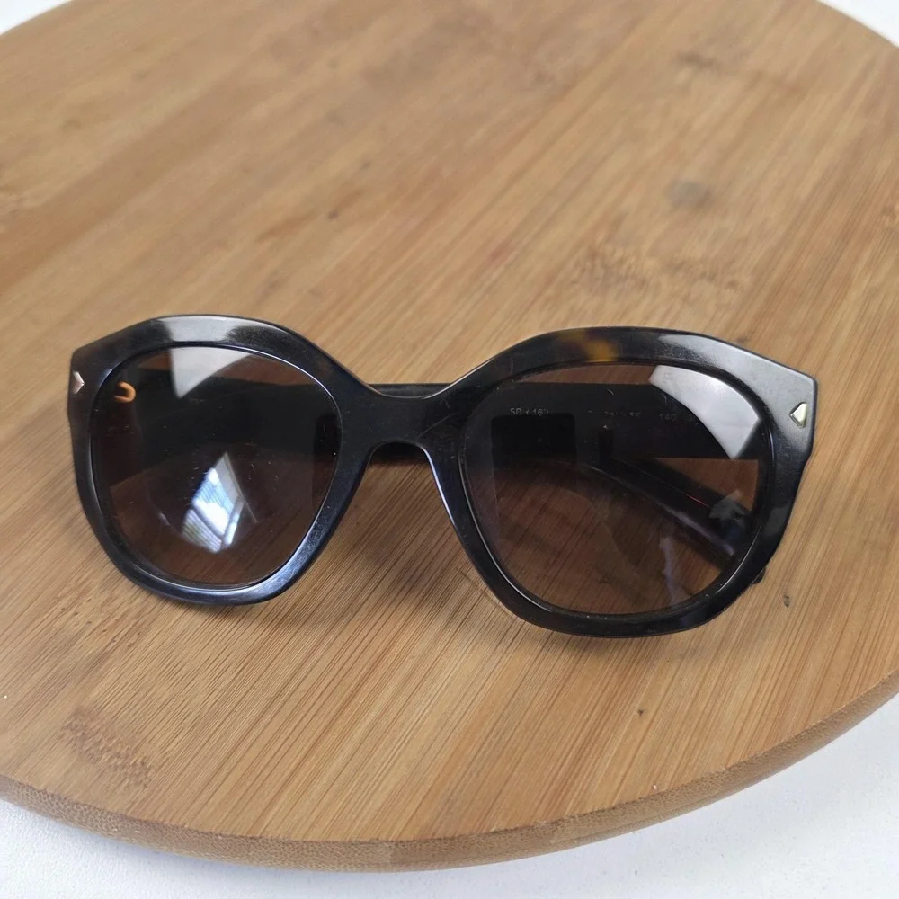 Prada SPR 16V Sunglasses Womens Brown Tortoise Brown Butterfly Tinted Italy - Picture 10 of 16